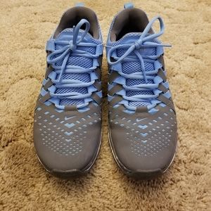 Nike Fingertrap Size 11